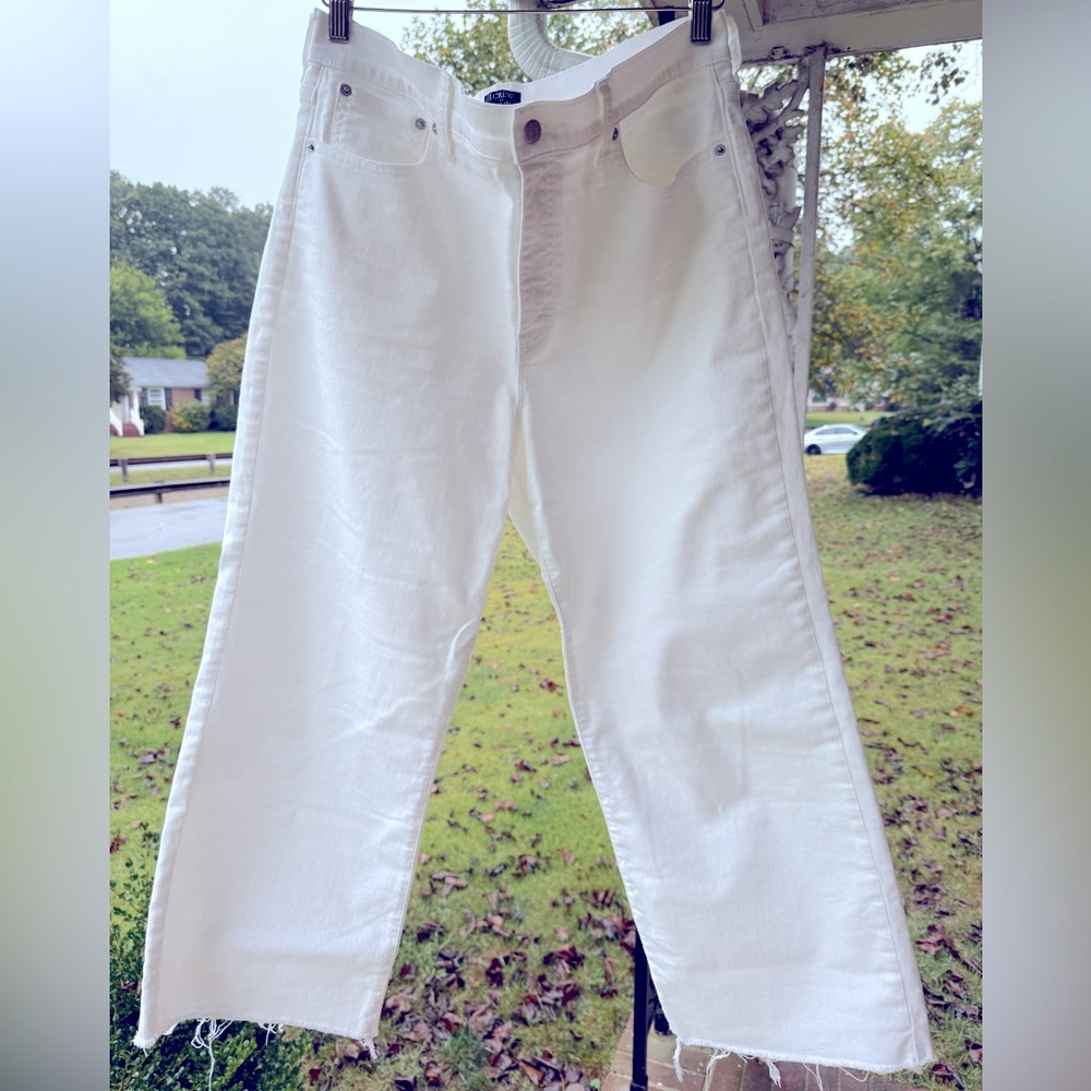 J. Crew Factory Wide Leg Crop Jeans in all day stretch, Seashell White, size 32